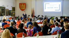 180126_LKAKK_2017m_Ispudziu_vakaras_rakstelis_com_123_1355_mail_C_.jpg