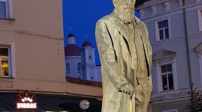 20190920_195440_1.jpg