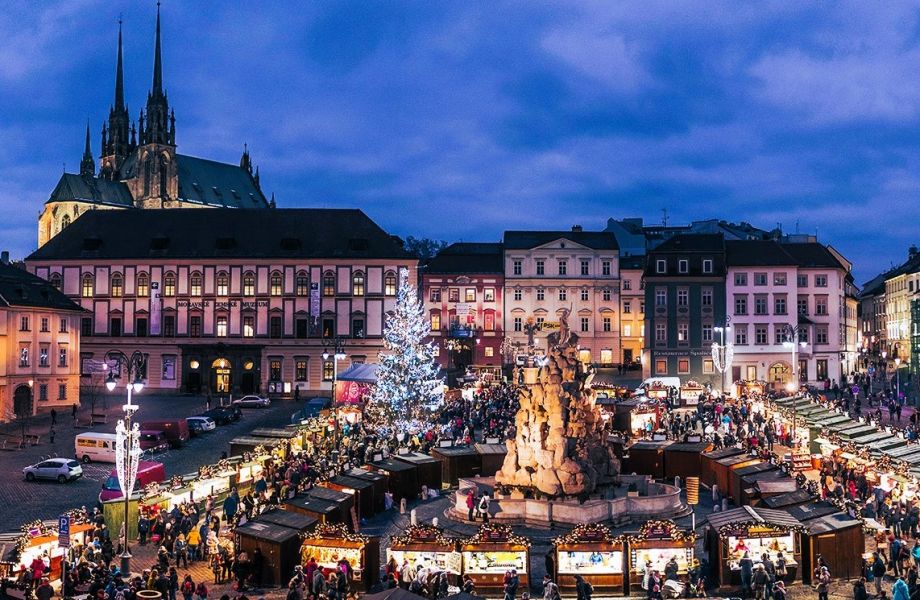 Kalėdinė pasaka Brno, Melke ir Vienoje